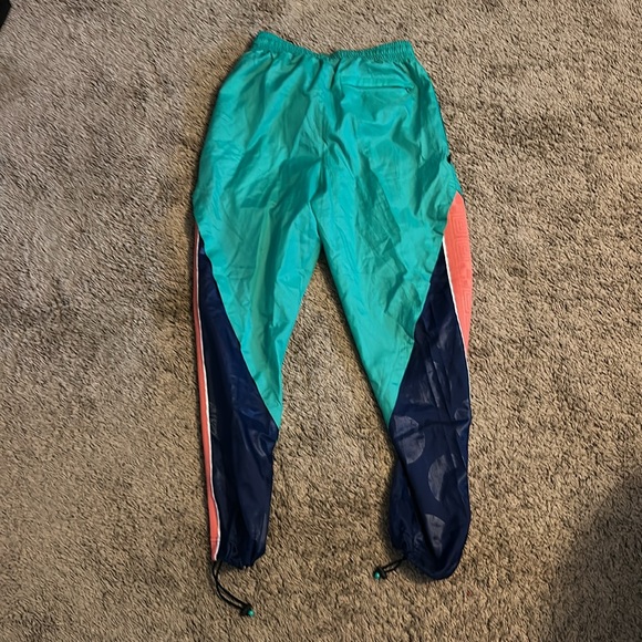 Men’s Nike Size Small Giannis Pants - Picture 2 of 4